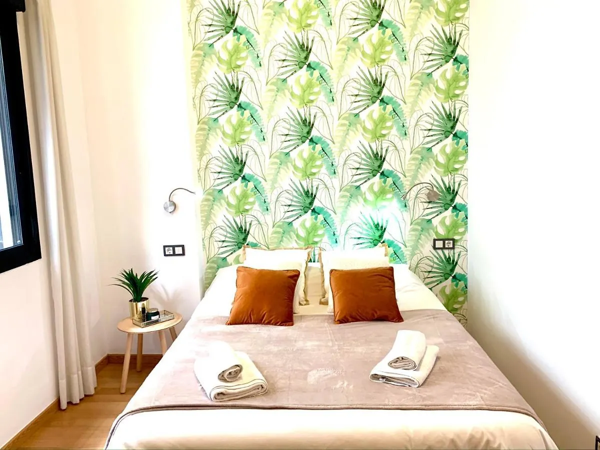 Homely Malaga Refino Bajo G6 Y F6 0*,  Spain