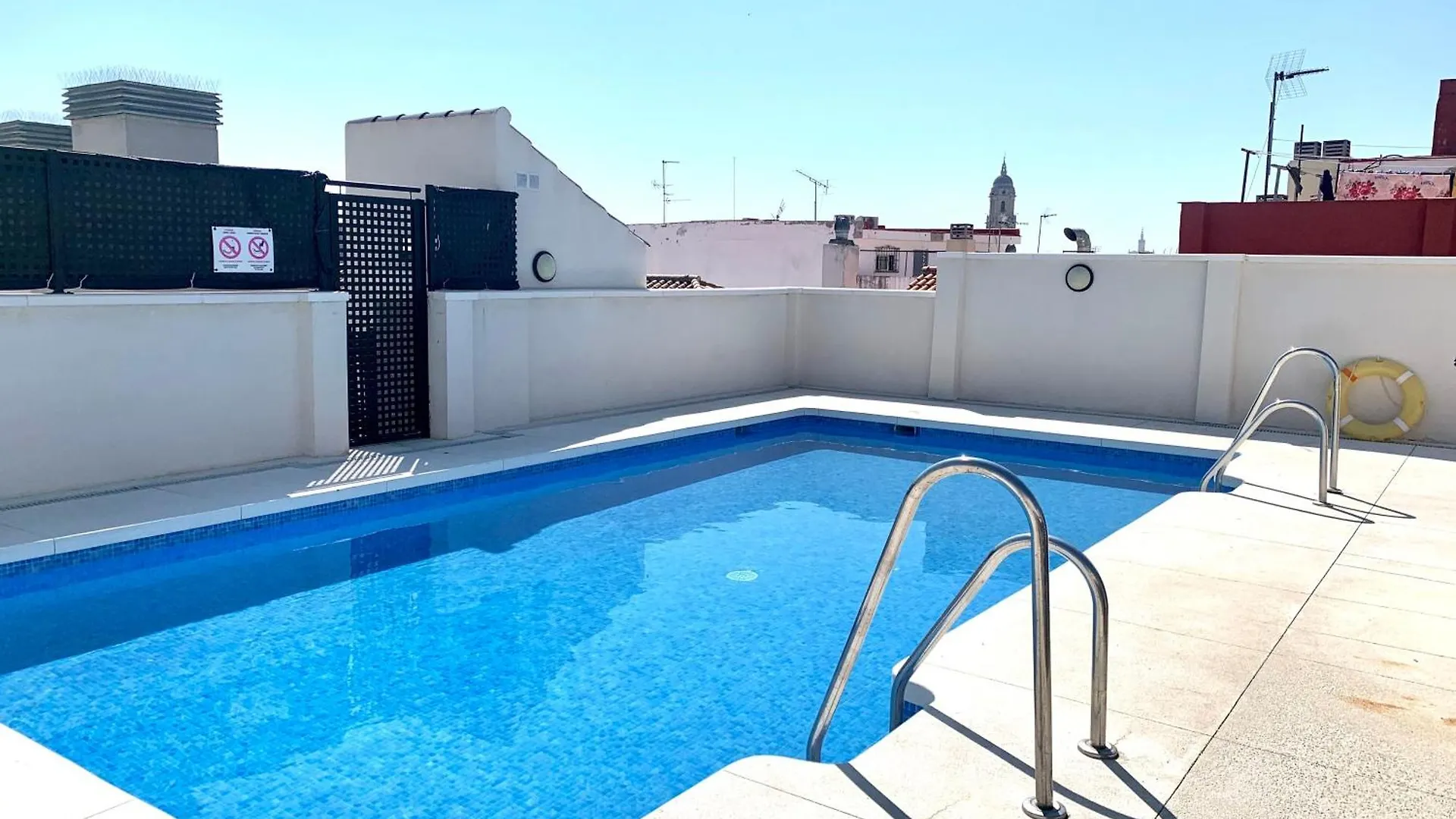 Apartment Homely Malaga Refino Bajo G6 Y F6 Spain